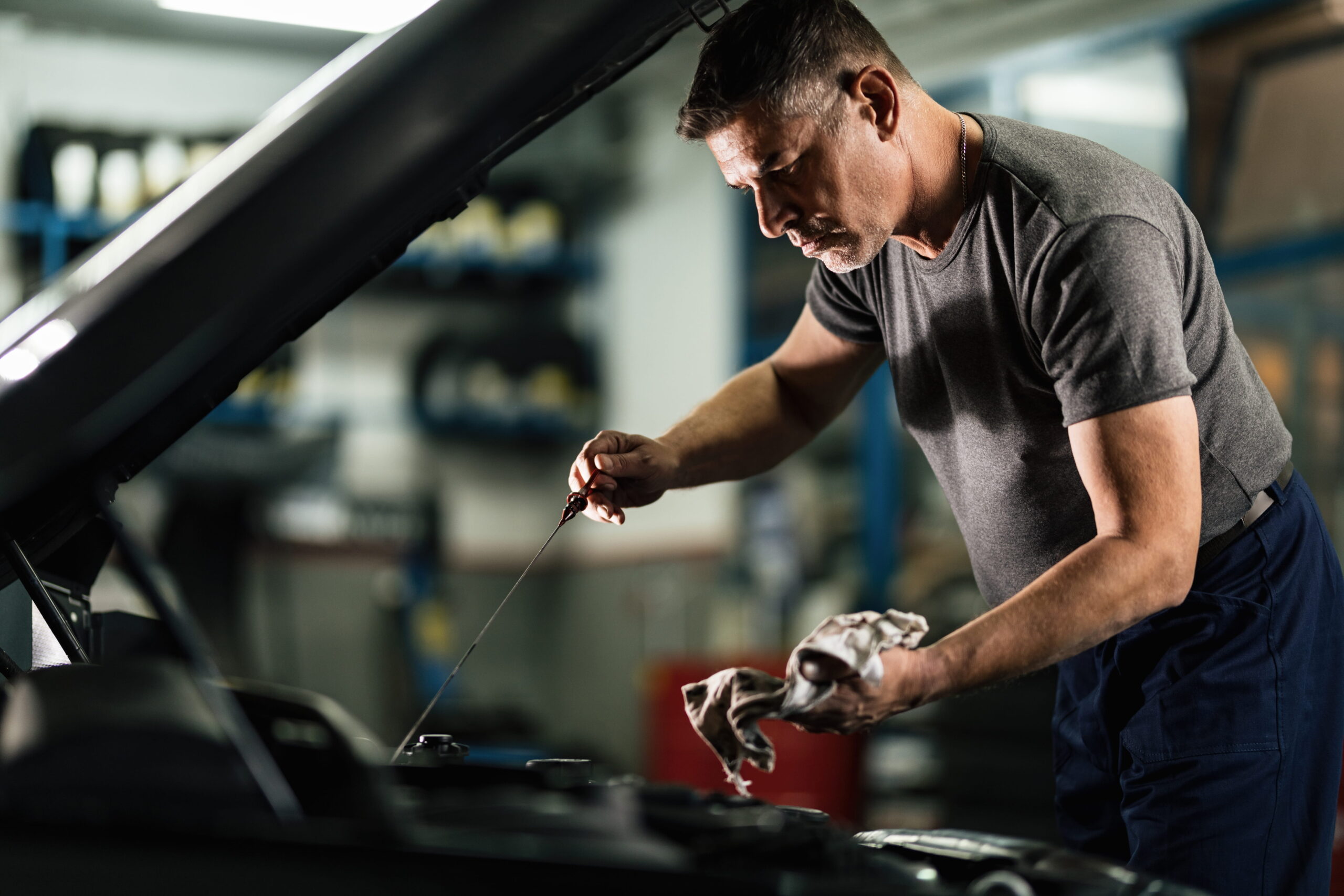 Car Oil Change Costs in Abu Dhabi